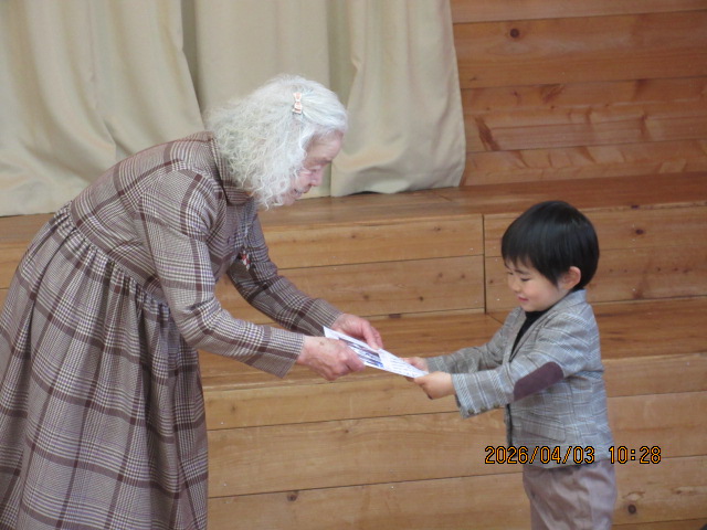 �������E�i�����@